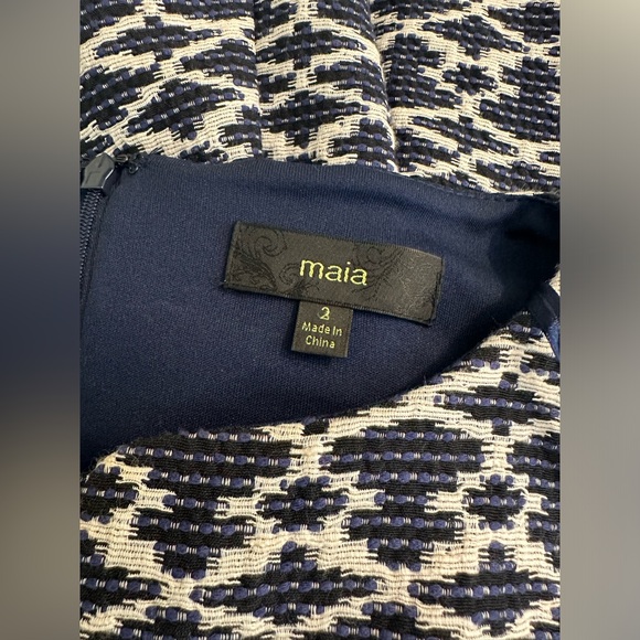 New MAIA Fit & Flare Dress Navy Blue White Black Geo Textured Pleated Pockets - Picture 8 of 11